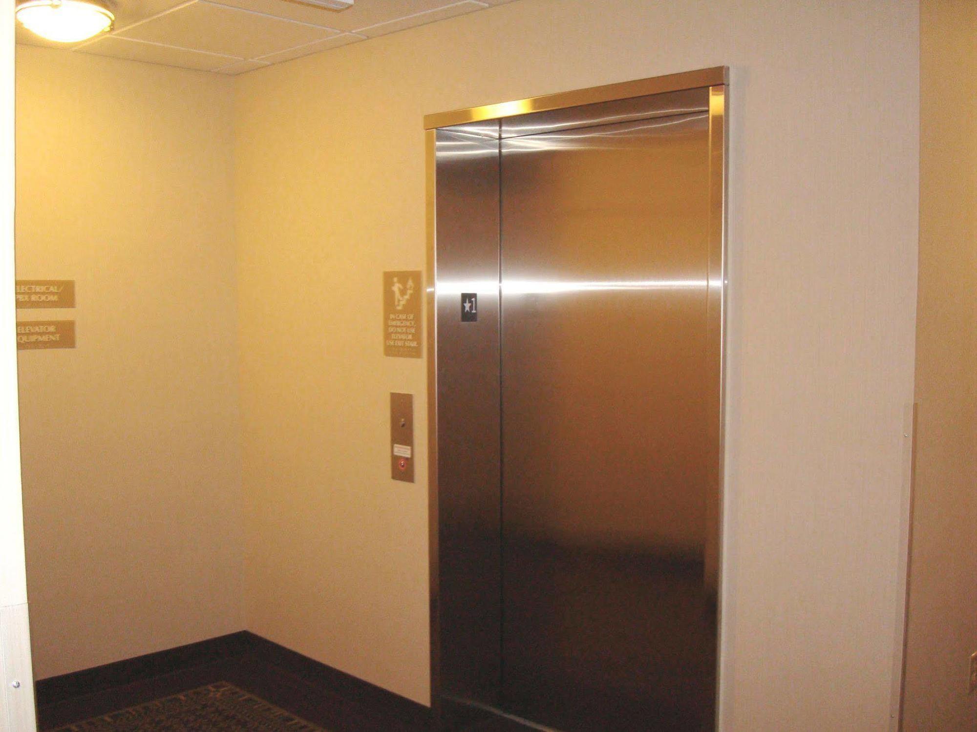 Candlewood Suites Pittsburgh-Cranberry By Ihg Cranberry Township Extérieur photo